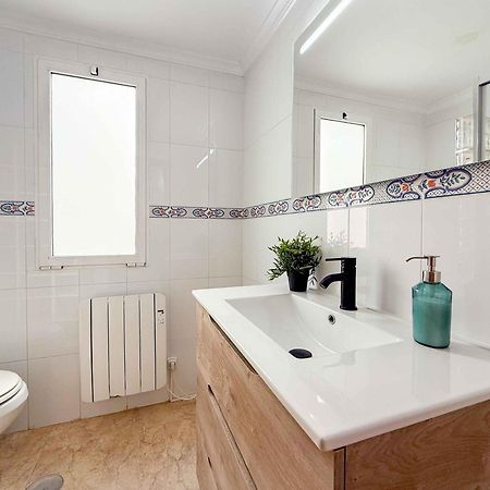 Amplio Apartamento En Pleno Corazon De アリカンテ エクステリア 写真