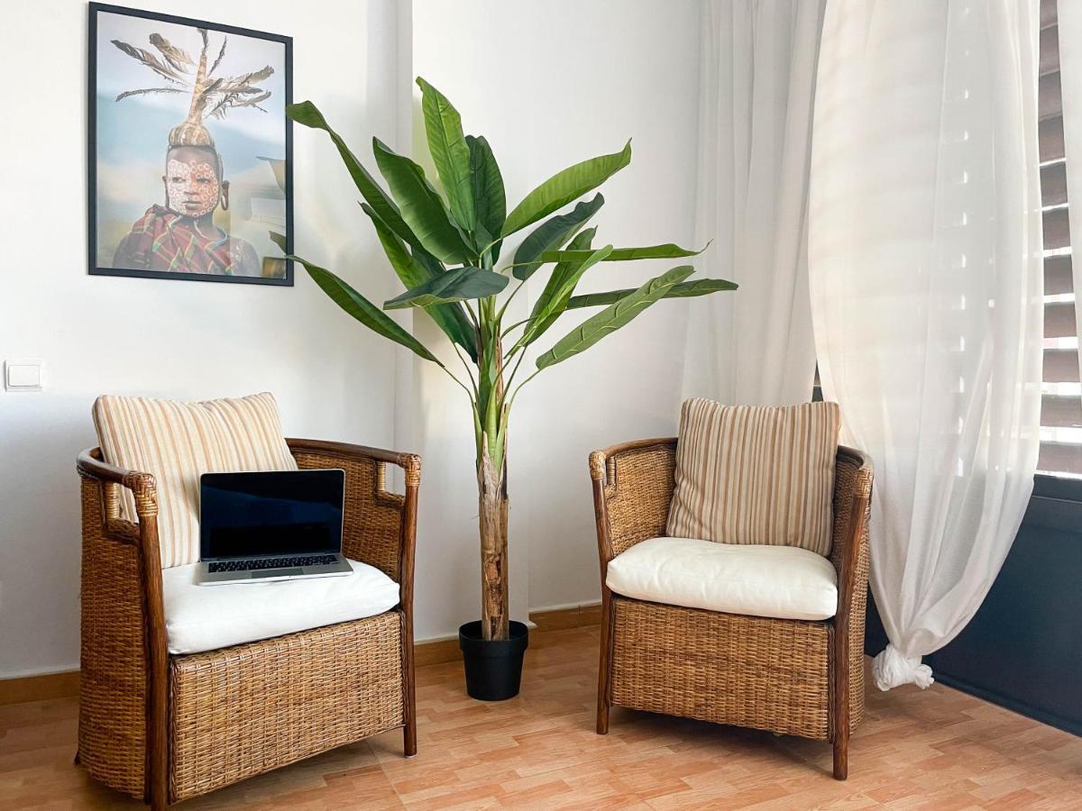 Amplio Apartamento En Pleno Corazon De アリカンテ エクステリア 写真