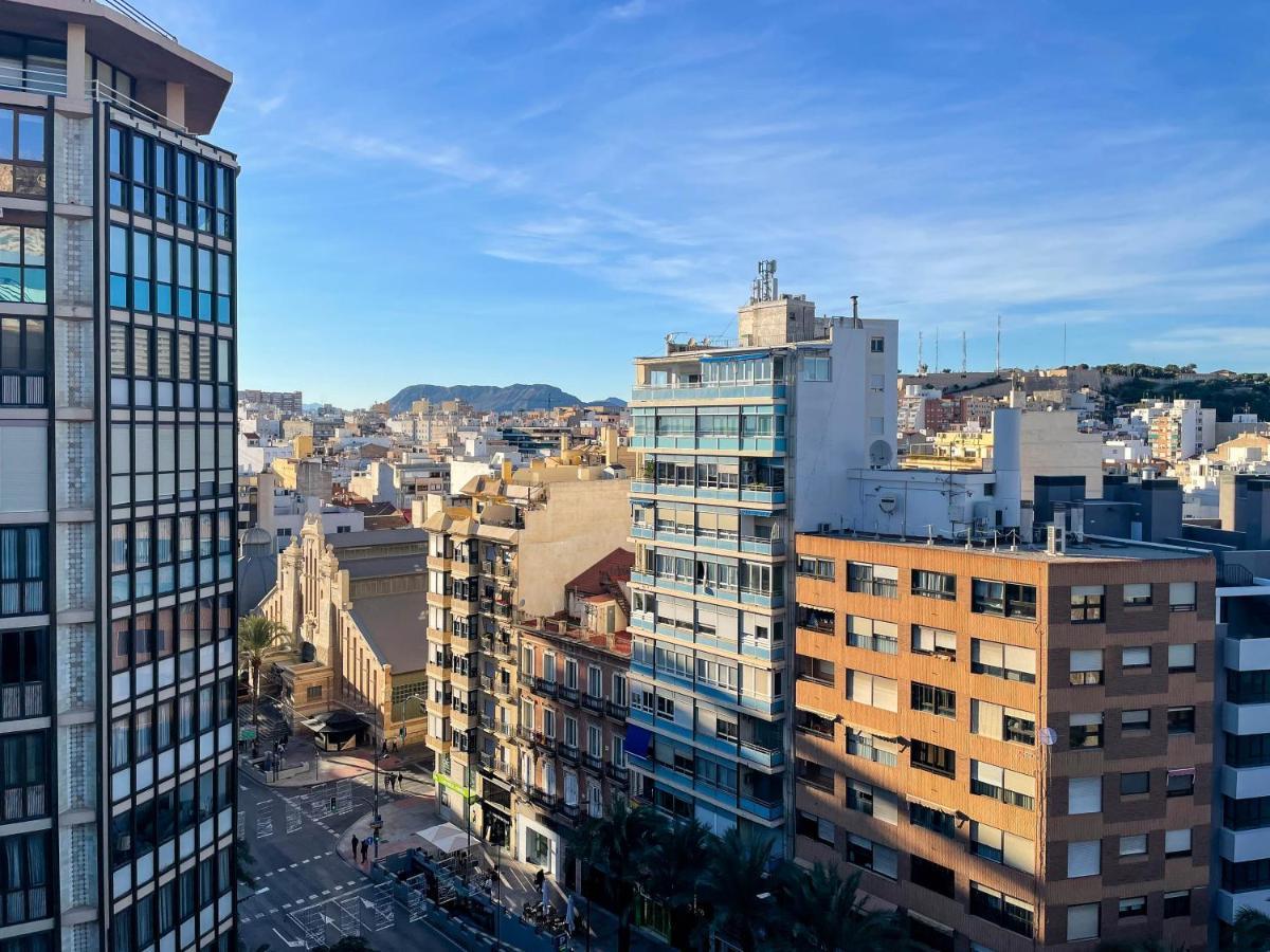 Amplio Apartamento En Pleno Corazon De アリカンテ エクステリア 写真